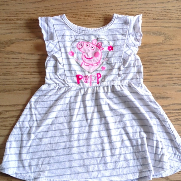 🟥3/15$ Peppa pig dress 2Y - Picture 2 of 5